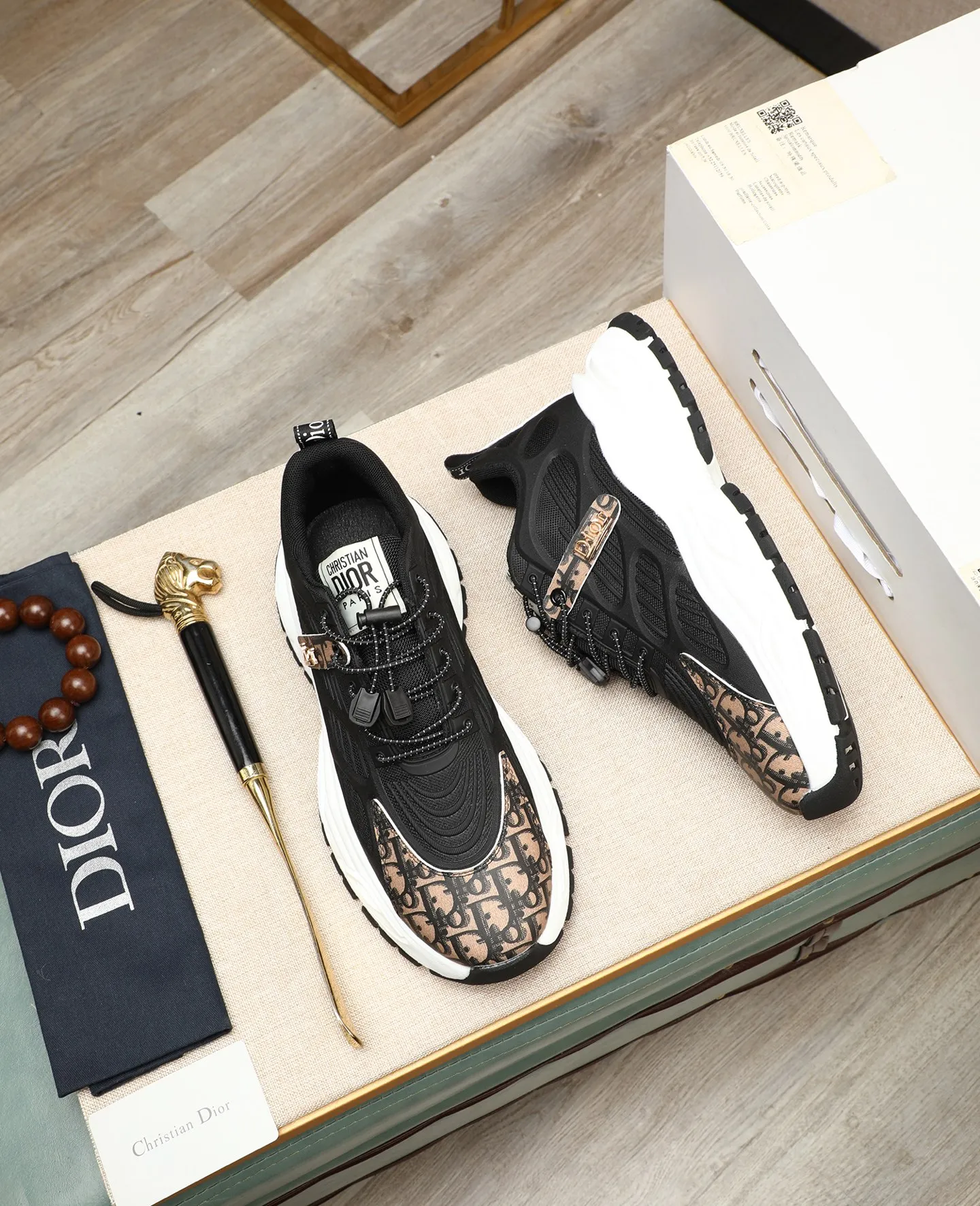 Men's men's shoes💰460 🌹🌹[Dior] 2025 latest model🙈original replica! 👟👟👟You can go to the top-notch workmanship. The upper is made of Italian 🇮🇹imported cowhide. The mesh lining is suitable for travel. The original replica outsole makes it suitable for all kinds of travel, showing low-key luxury. Let quality speak for itself. Color: Size: 38-44
